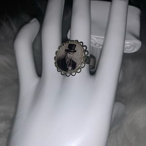Cameo ring